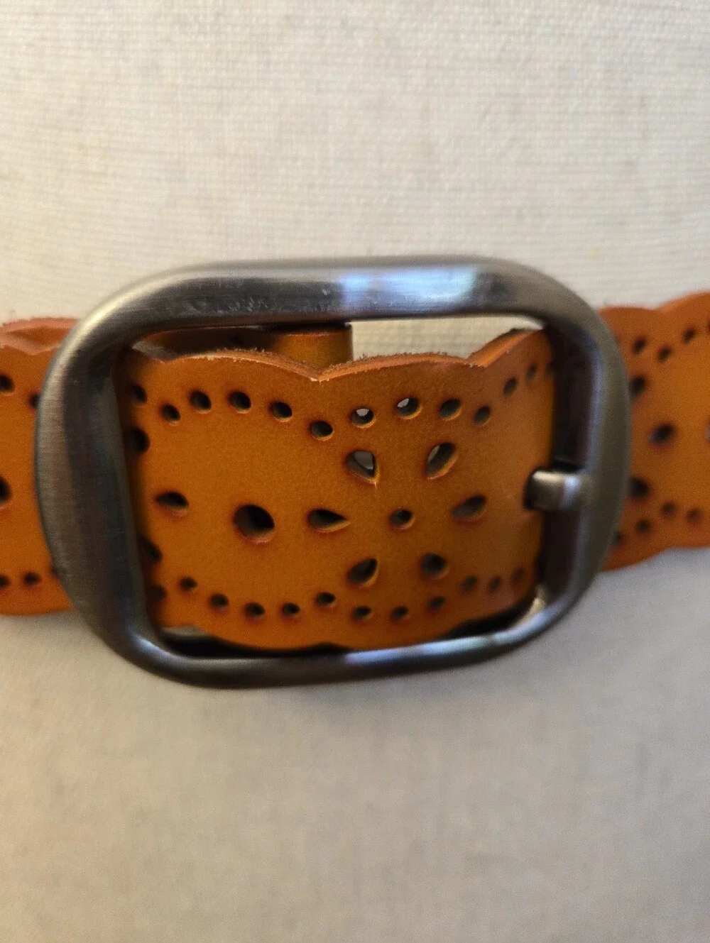 Cowgirl Western Belt Light Tan Orange Hue Cut Out Flowers Pattern 35 Inches Long